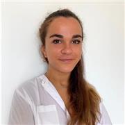 Hola actualmente estoy estudiando derecho en la universidad de Tarragona, he realizado primaria, ESO y batxillerato social combinado con deportes